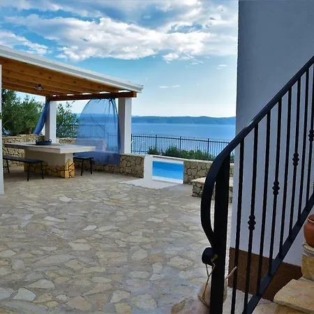 Villa Siesta Podgora (Split-Dalmatia)