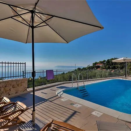 Siesta Podgora (Split-Dalmatia)