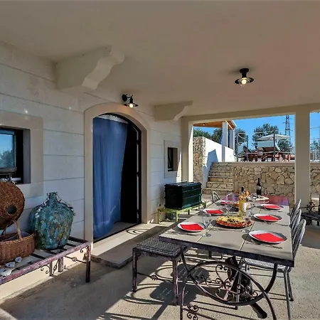 Siesta Villa Podgora (Split-Dalmatia)